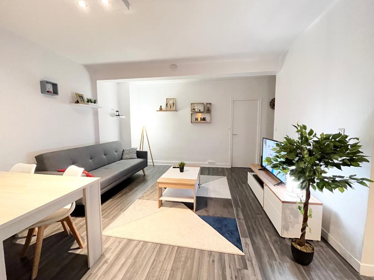 Appartement De Charme T2 Au Coeur De บัวร์ ภายนอก รูปภาพ